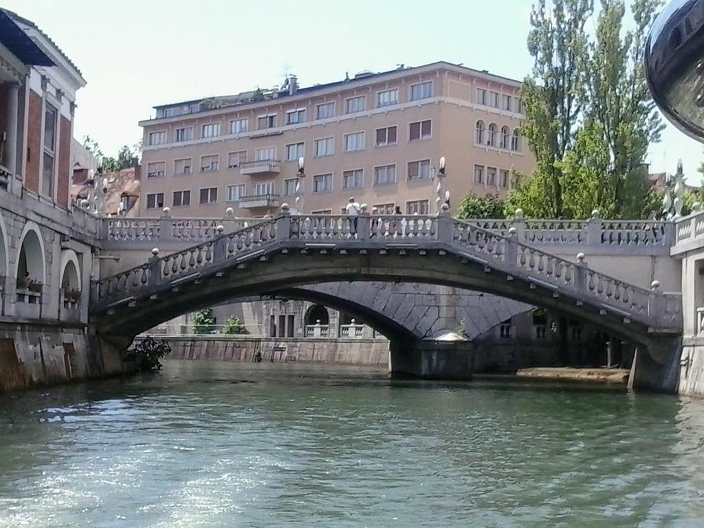 Tanja *